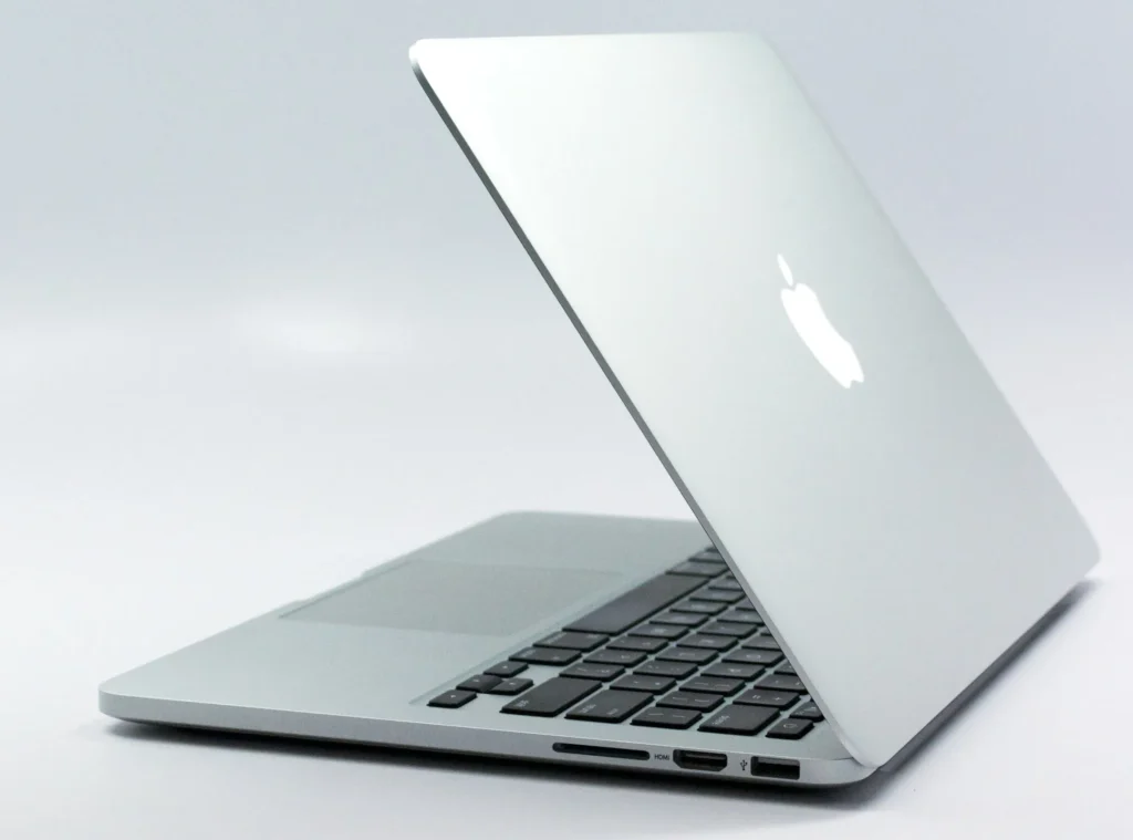 Apple macbook pro 13